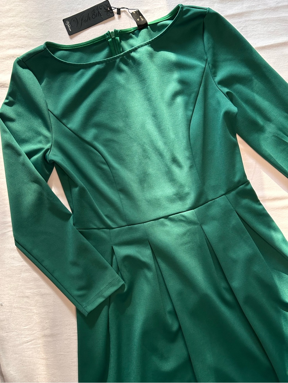 Emerald Green Long Sleeve Fit-and-Flare Dress with Pockets